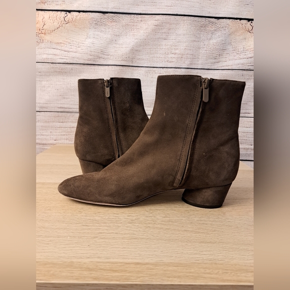 Vince Brown Suede Ankle Boots - Picture 6 of 10